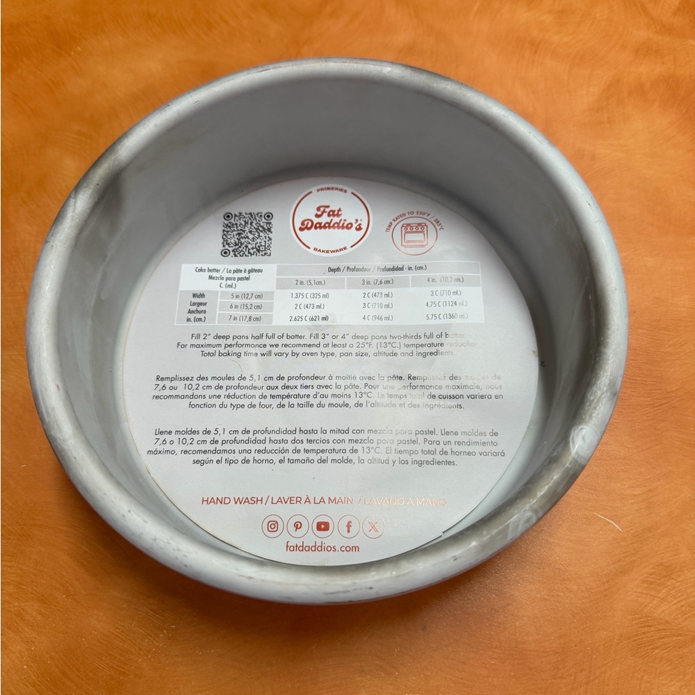 Fat Daddio's Round Cake Pan